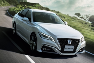 RS(2.5Lハイブリッド車)
