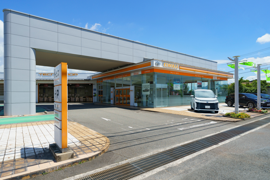 トヨタカローラ山口_防府西店_外観