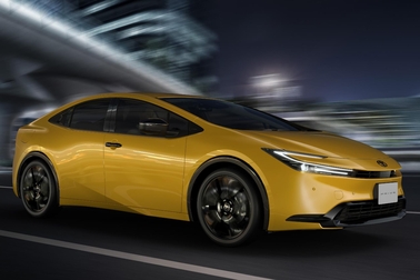 特別仕様車 G プラグインハイブリッド車 “Night Shade”(ベース車両はG プラグインハイブリッド車)