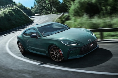 特別仕様車 RZ“Ridge Green Limited”（6MT）［ベース車両はRZ（6MT）］