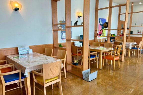 トヨタカローラ山口_南岩国店_内観