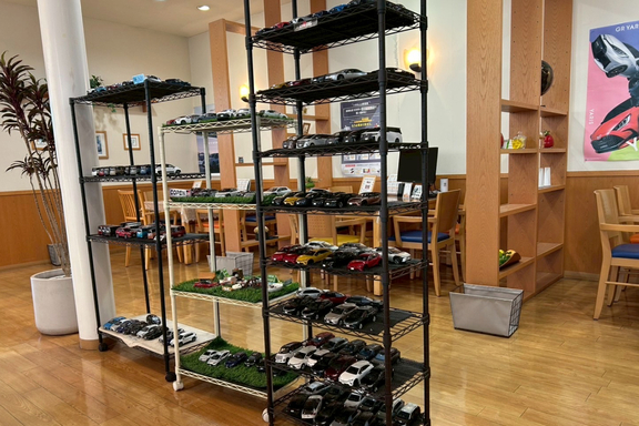 トヨタカローラ山口_南岩国店_内観