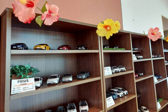 トヨタカローラ山口_ときわ店内観