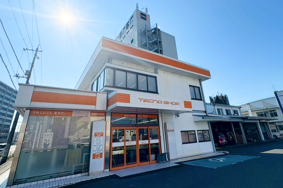 トヨタカローラ山口_防府店_内観