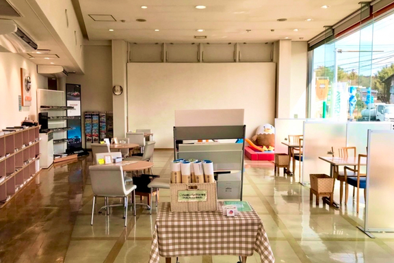 美祢店　内観