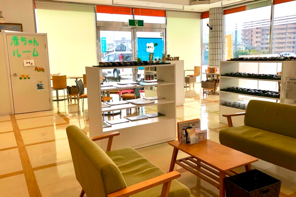 トヨタカローラ山口 大内店